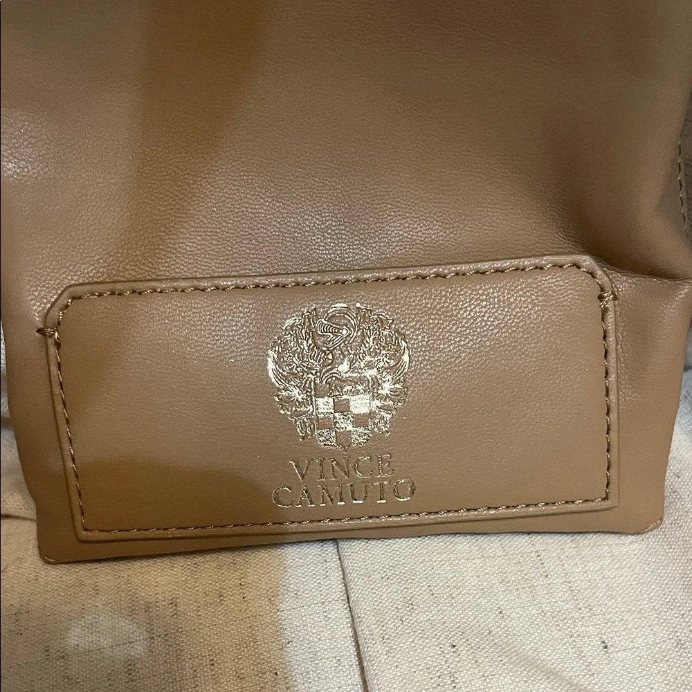 Vince Camuto Cream Canvas Tote with Green Botanical Print - Picture 2 of 9